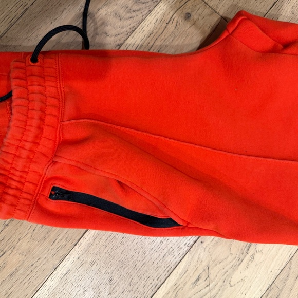 Nike Tech 2025 Fleece Sweatpants Small Orange - Picture 5 of 5